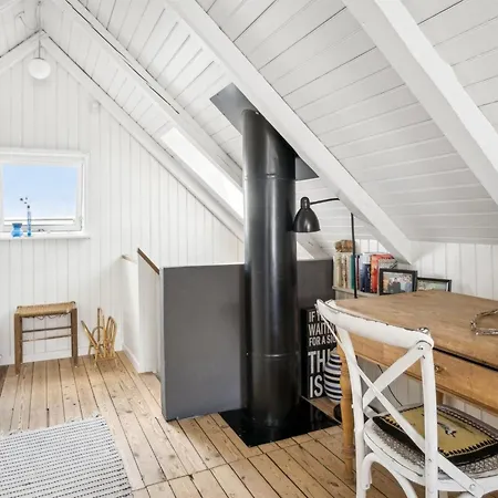 Sten - 30m From The Sea By Interhome Bjert Strand