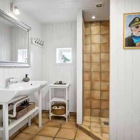 Dom wakacyjny Sten - 30m From The Sea By Interhome